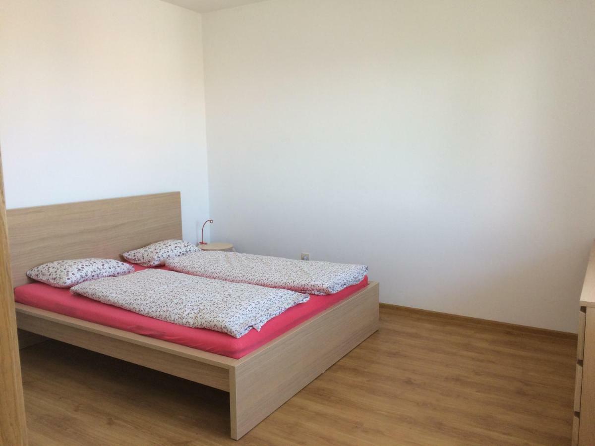 Penzion Emilia Ruzomberok Buitenkant foto